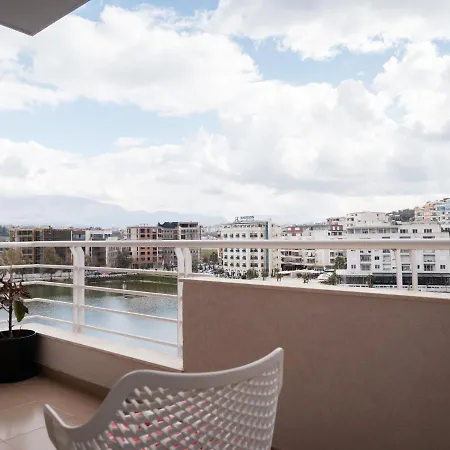 Drive Rooms&apartments Lejlighedshotel 4*