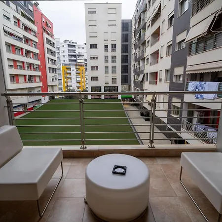 Ξενοδοχείο με διαμερίσματα Drive Rooms&apartments Τίρανα