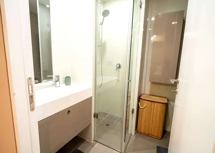 Drive Rooms&apartments 地拉那