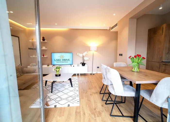 Drive Rooms&apartments 4*
