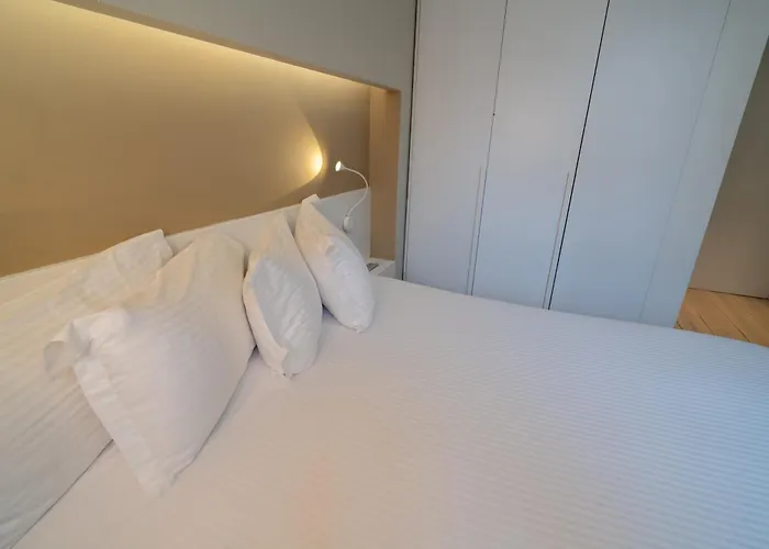 アパートホテル Drive Rooms&apartments ティラナ