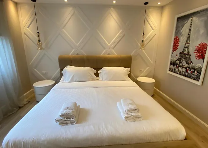 Drive Rooms&apartments 地拉那