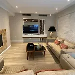 Drive Rooms&apartments 4* 티라나
