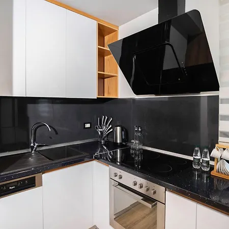 Drive Rooms&apartments 4* Tirana