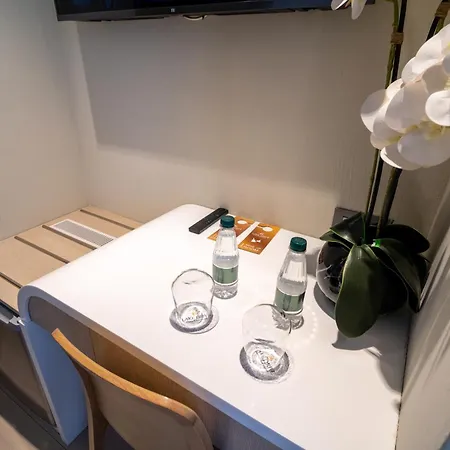 Drive Rooms&apartments Tiran