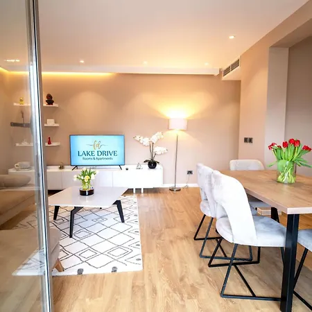 Drive Rooms&apartments 4*