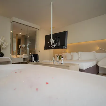 Apart-hotel Drive Rooms&apartments Tirana