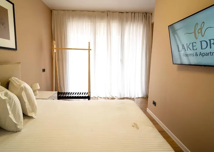 Drive Rooms&apartments Apartahotel