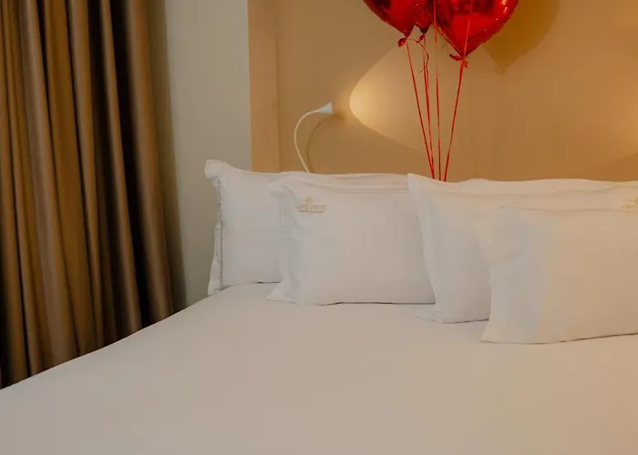 Drive Rooms&apartments Τίρανα